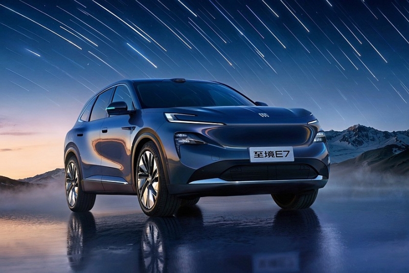 Новый кроссовер Buick Electra E7 показался на свежих кадрах