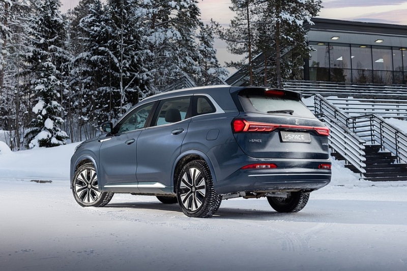 Полноприводный кроссовер Evolute i-Space: объявлена цена