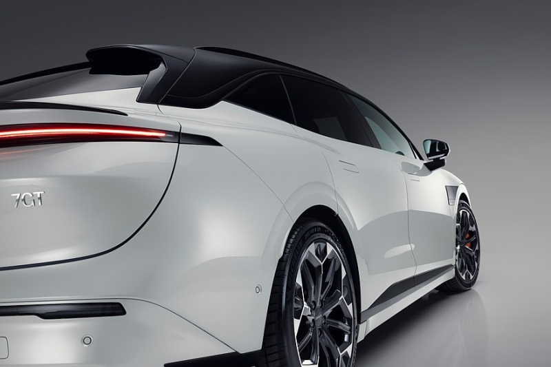 Универсал Zeekr 7GT для Европы: урезанный список оснащения, задний или полный привод