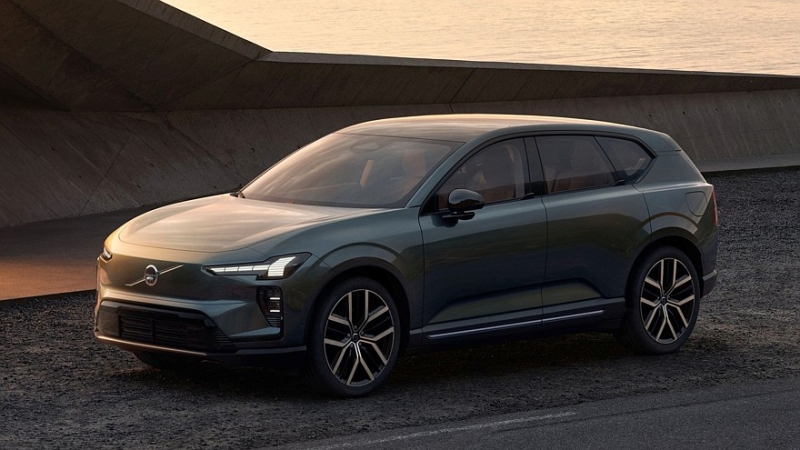 Volvo EX60: без дверных ручек, до 810 км на одной зарядке, сразу есть версия Cross Country