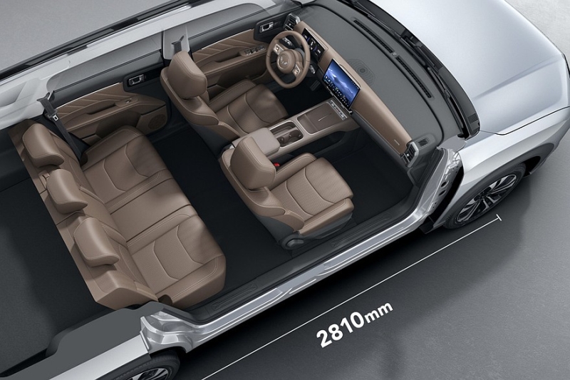 Wuling Starlight 560, который может превратиться в Chevrolet: дешевле, чем ожидалось