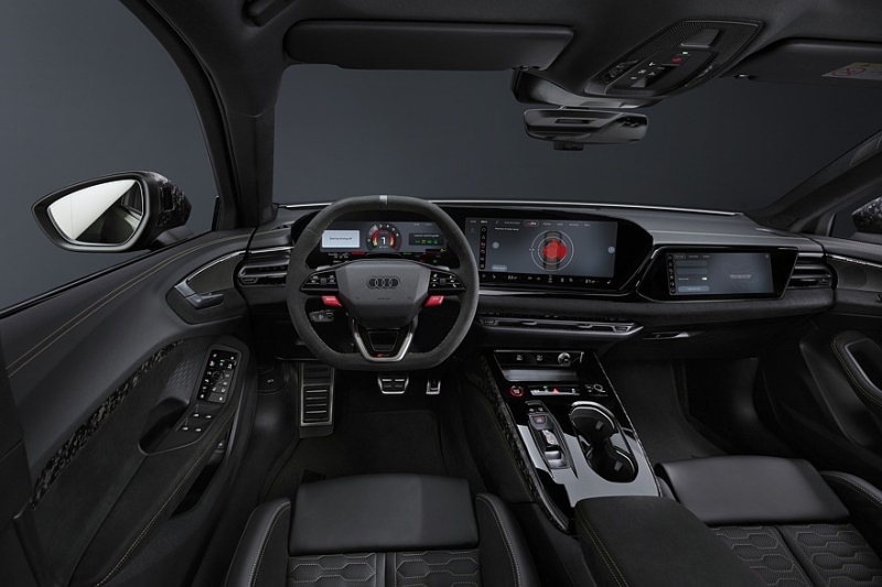 Audi полностью рассекретила новые «заряженные» лифтбек и универсал RS 5