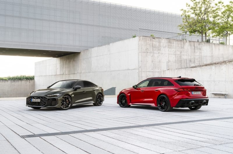 Audi полностью рассекретила новые «заряженные» лифтбек и универсал RS 5
