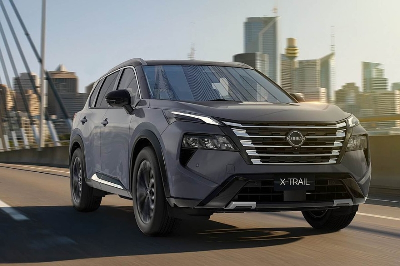 Ещё один обновлённый Nissan X-Trail: без спецверсий, зато моторная гамма &ndash; шире