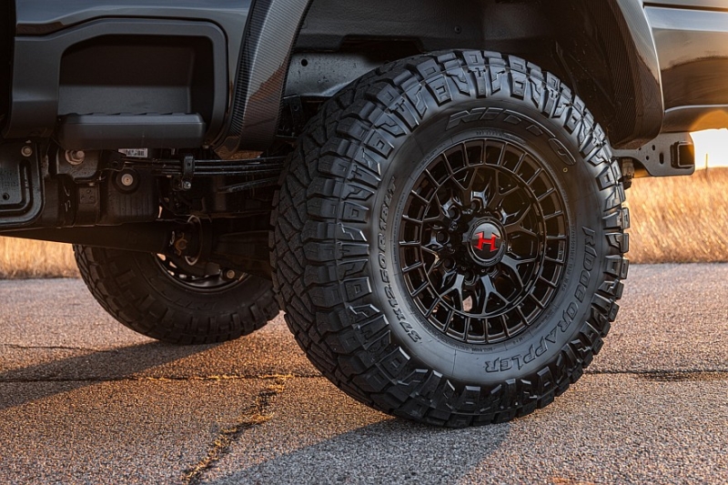 Hennessey VelociRaptor 1200 F-250: дизельный гигант к юбилею независимости Америки