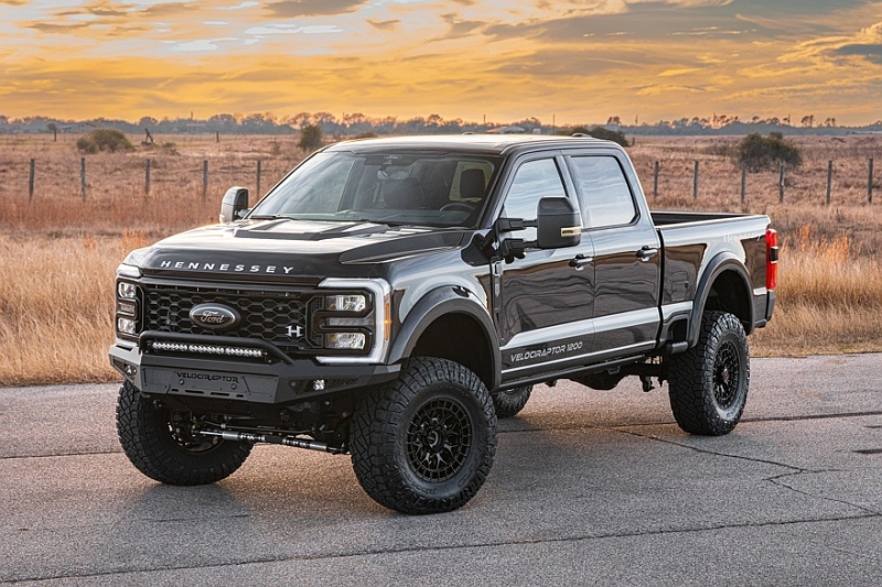 Hennessey VelociRaptor 1200 F-250: дизельный гигант к юбилею независимости Америки
