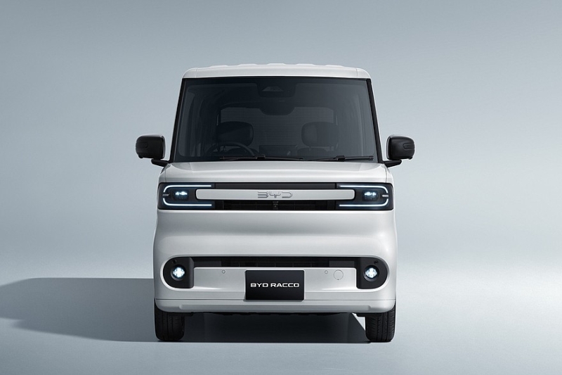 Китайский кей-кар BYD Racco для Японии: официальные фото салона и новые подробности