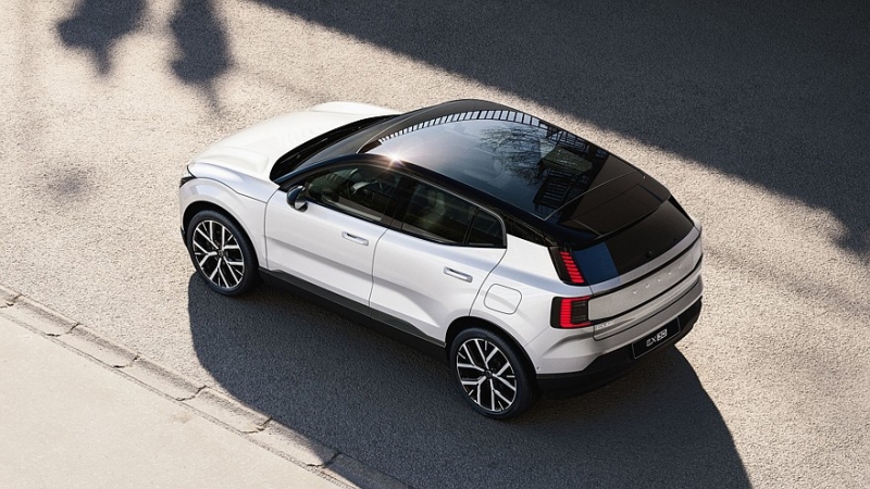 Кроссовер Volvo EX30 обзавёлся новой стартовой версией с более скромной техникой