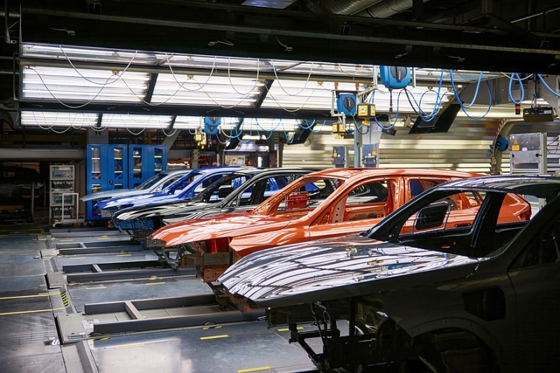 Крупнейший в Европе завод BMW отметил юбилей производственным рекордом