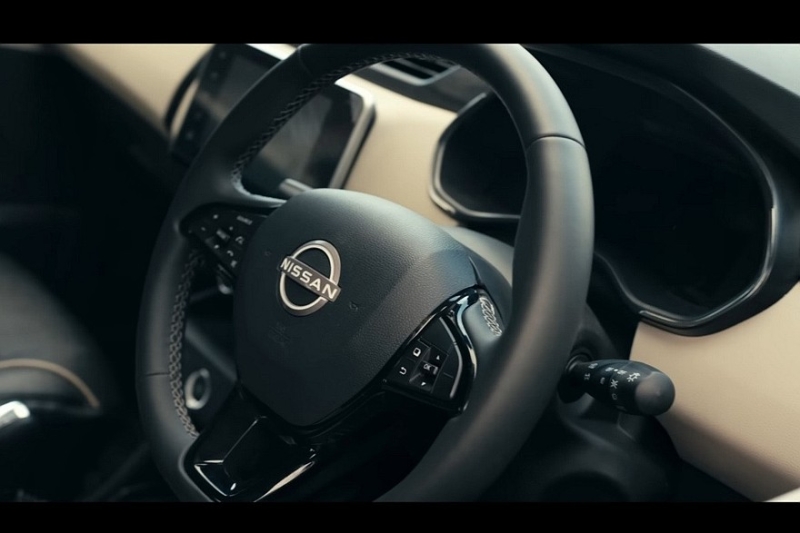 Недорогой компактвэн Nissan Gravite на базе Renault показали живьём