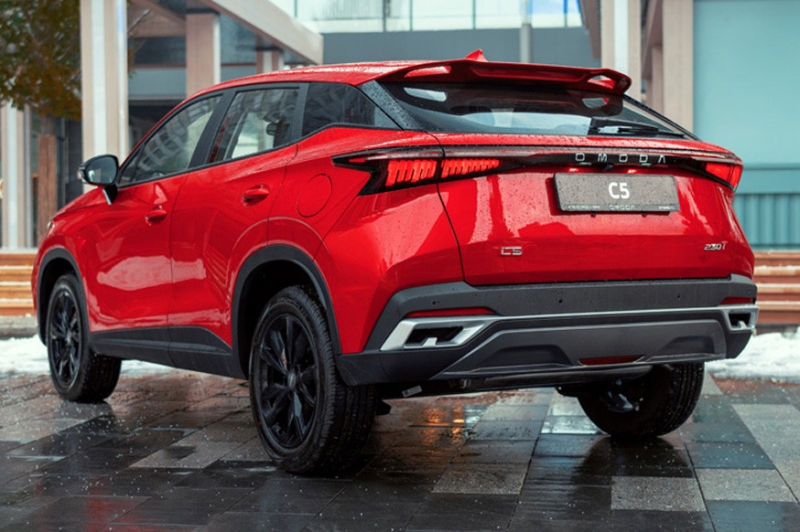 Новый кроссовер Omoda C5, предназначенный для РФ, показался на свежих фото