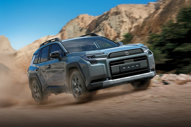Новый Toyota RAV4 добрался до ещё одного региона: есть чисто бензиновая версия