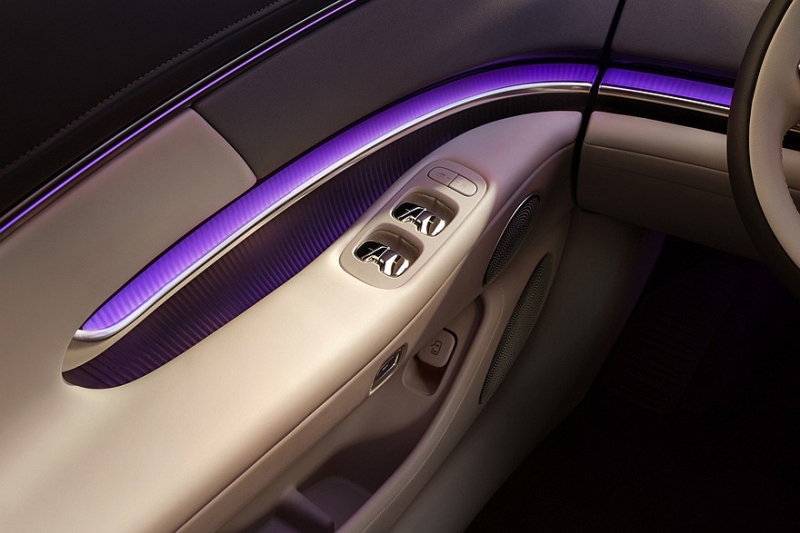 Роскошный седан Hyptec A800 от GAC: интересная фишка в салоне и полный привод