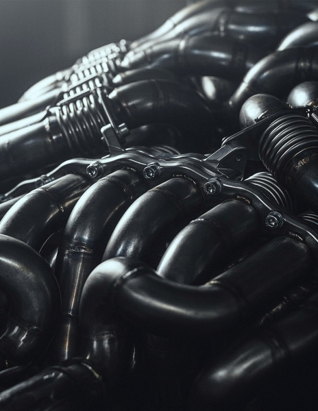 Суперкар De Tomaso P900 показал свой фантастический 7,0-литровый атмосферный V12