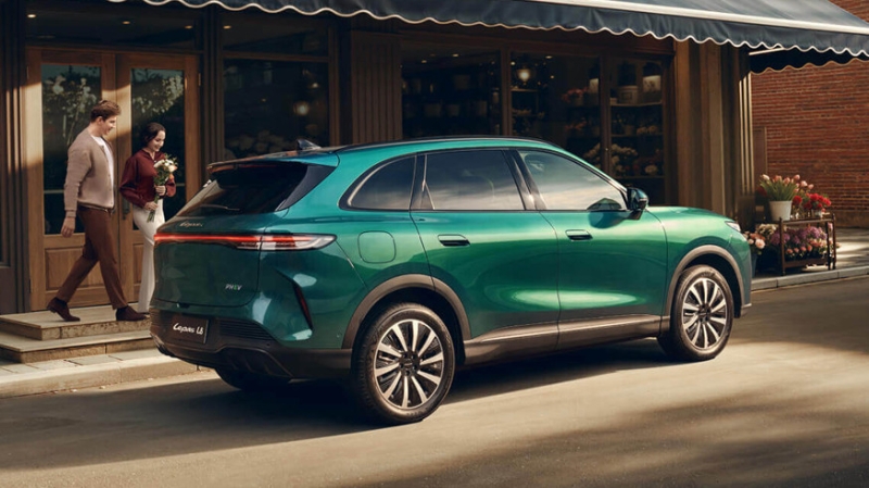 Tenet Plus рассекретил внешность новинки для российского рынка