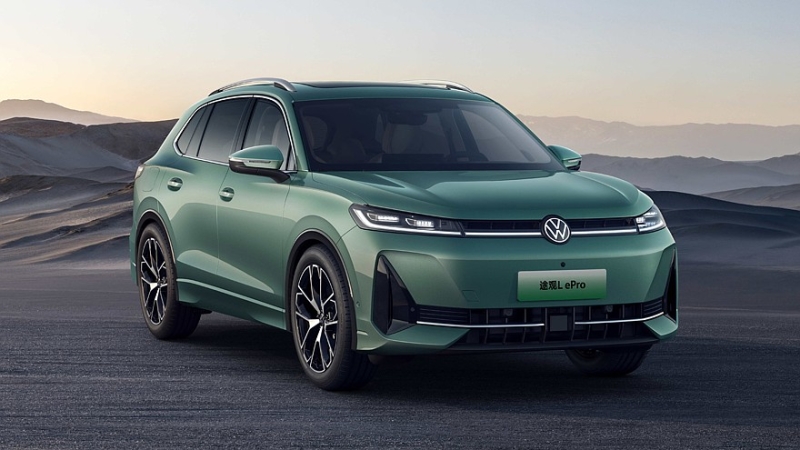 Volkswagen Tiguan L ePro: гибридный кроссовер со своим дизайном
