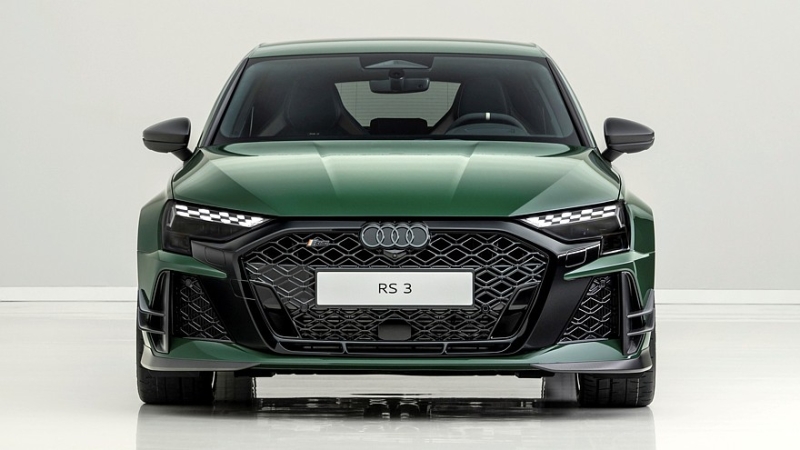 Audi RS 3 competition limited: регулируемая подвеска, новый обвес и большая наценка