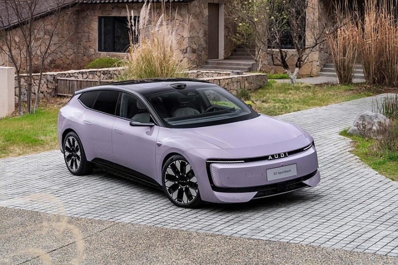 Кроссовер AUDI E7X на подмогу непопулярному универсалу E5: новые фото и подробности