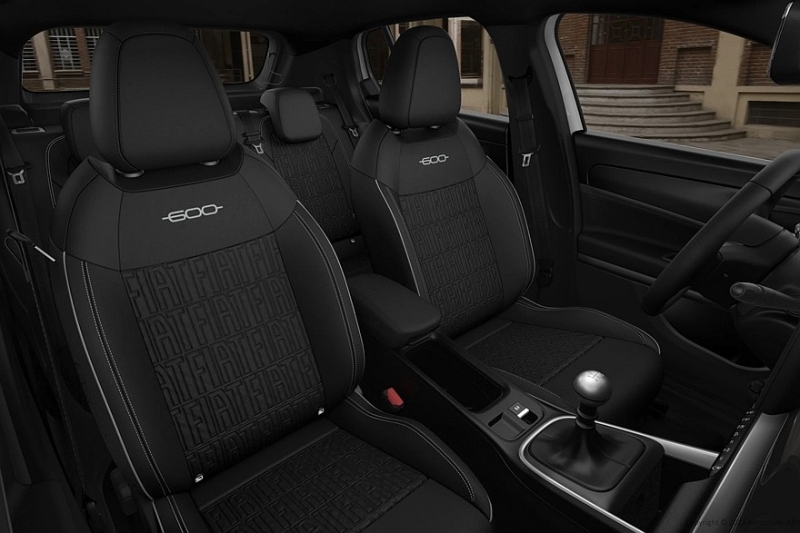 Кроссовер Fiat 600: теперь и чисто бензиновая версия с механикой