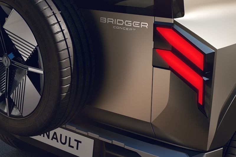 Кроссовер Renault Bridger для небогатых рынков: суровый облик и несколько вариантов начинки