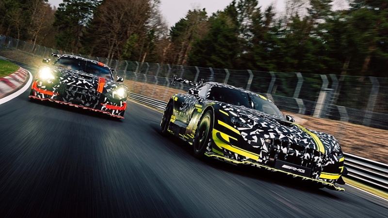 Mercedes-AMG готовит два хардкорных спорткара: трековый GT3 и дорожный GT Black Series