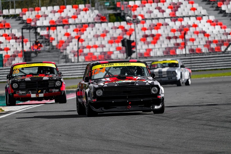 Международная серия гонок на классических и ретро-автомобилях &laquo;Серия Классика 2026&raquo; стартует в мае