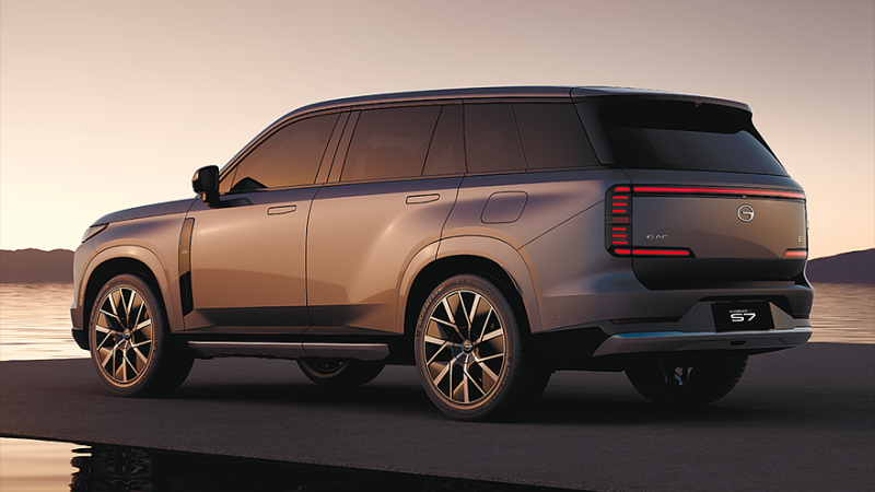 На российском рынке стартовали продажи кроссовера GAC S7, цены известны