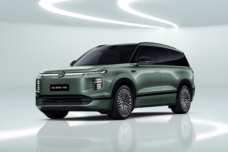 Новейший кроссовер Volkswagen ID.Era 9X стартует с полным приводом