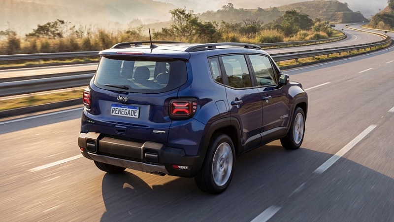 Обновлённый Jeep Renegade: иной интерьер, модернизированная техника и сниженный ценник