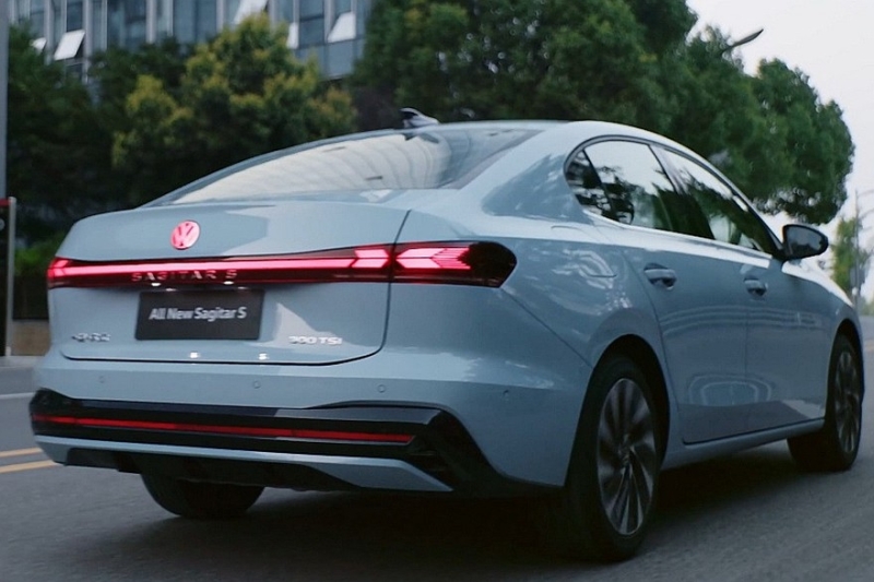 Седан Volkswagen Sagitar S: два мотора на выбор и никакой &laquo;зелени&raquo;