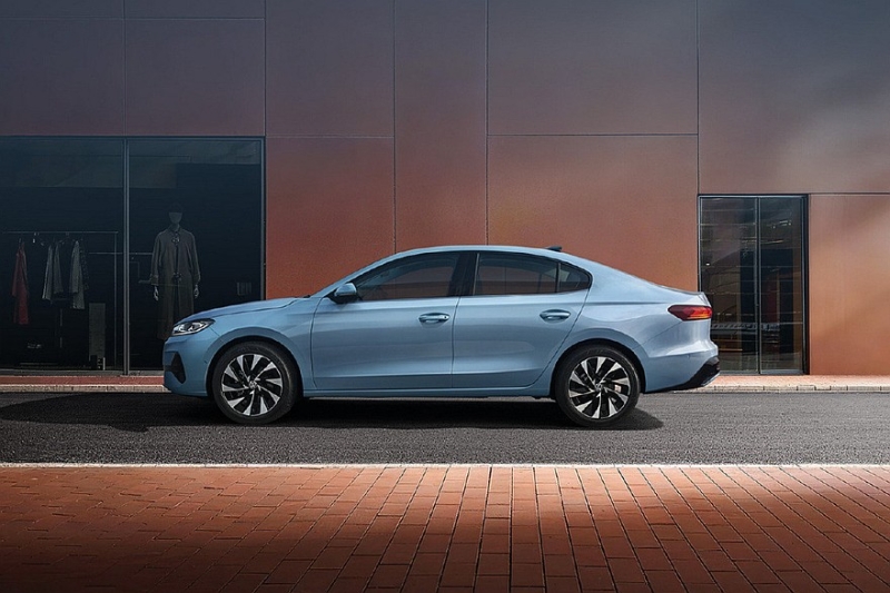 Седан Volkswagen Sagitar S: два мотора на выбор и никакой &laquo;зелени&raquo;