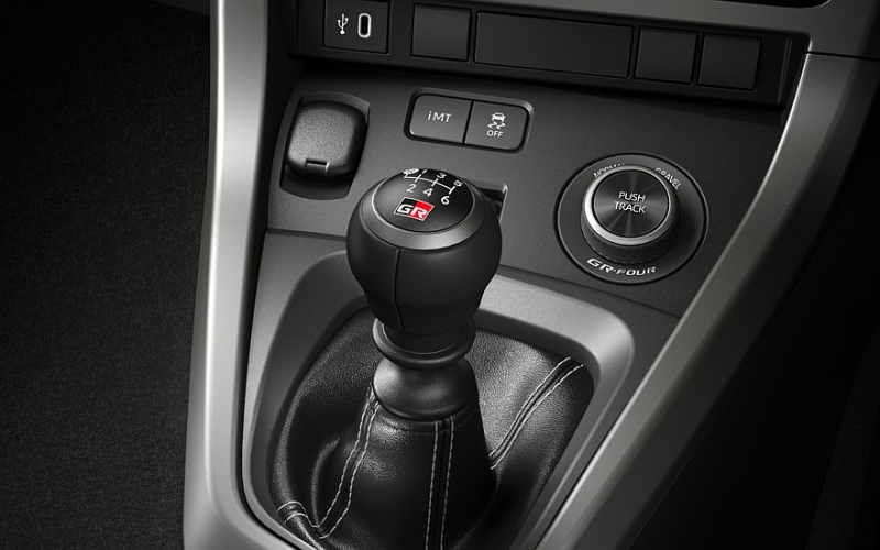 Toyota GR Yaris опять обновлён: гоночный руль для всех версий и улучшенная управляемость