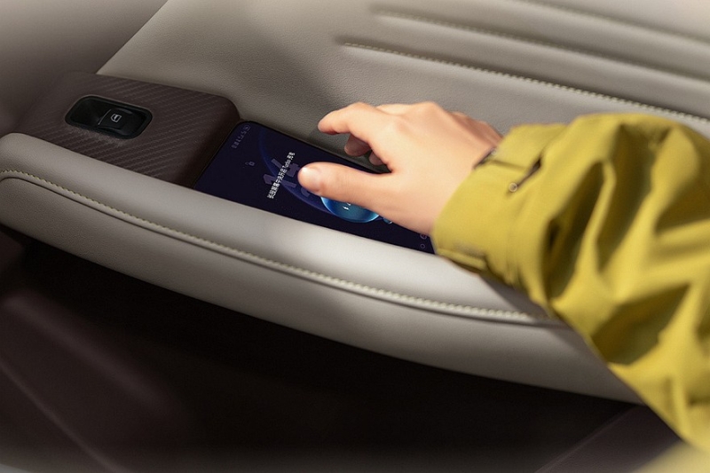 Удлинённый кроссовер Haval Raptor Plus: показан интерьер