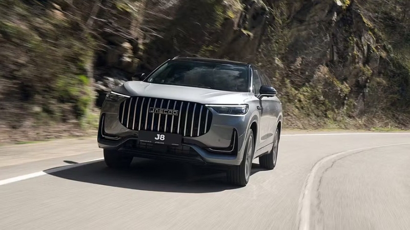 Завод в Санкт-Петербурге возвращается к работе: сварен первый кузов кроссовера Jeland