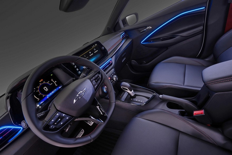 Chevrolet Sonic в виде кроссовера: показан интерьер