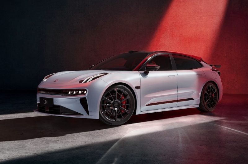 Детский возраст и большие достижения: представлен Zeekr 001 5th Anniversary Edition