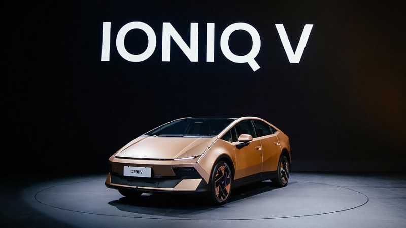 Hyundai представил серийный однообъёмник Ioniq V, предназначенный для Китая