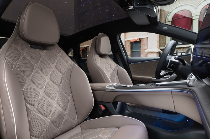 Как будто играет одна и та же пластинка: представлен Mercedes-Benz C-Class electric