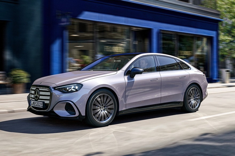 Как будто играет одна и та же пластинка: представлен Mercedes-Benz C-Class electric