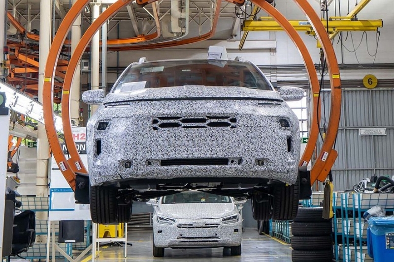 Кроссовер Chevrolet Sonic: официальные кадры без камуфляжа и дата запуска