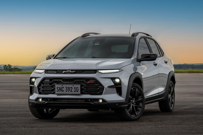 Кроссовер Chevrolet Sonic: полноценные официальные фото