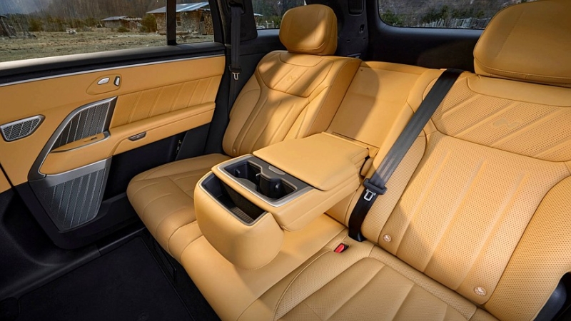 Кроссовер Onvo L80 с рекордным в классе багажником готовится к выходу на рынок