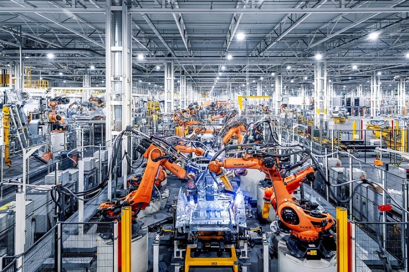 Mercedes-Benz инвестирует более 7 млрд долларов в развитие бизнеса в США и сборку GLC