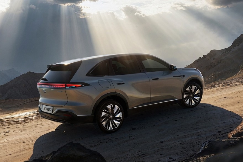 Новый кроссовер Buick Electra E7 предложен в двух вариантах мощности