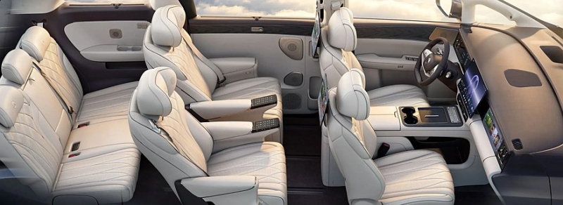 Обновлённый минивэн Denza D9 выходит на рынок: новая техника и до 10 экранов в салоне