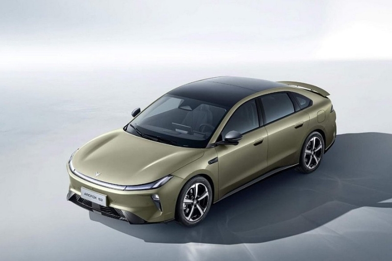 Представлен крупный и недорогой седан Arcfox S3 от BAIC