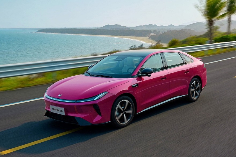 Представлен крупный и недорогой седан Arcfox S3 от BAIC