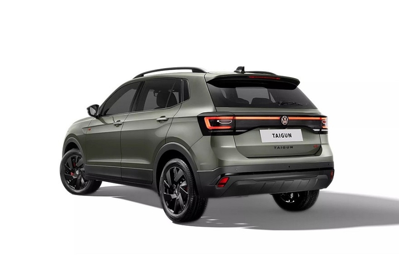 Рестайлинговый кроссовер Volkswagen Taigun: более солидный облик и новая коробка