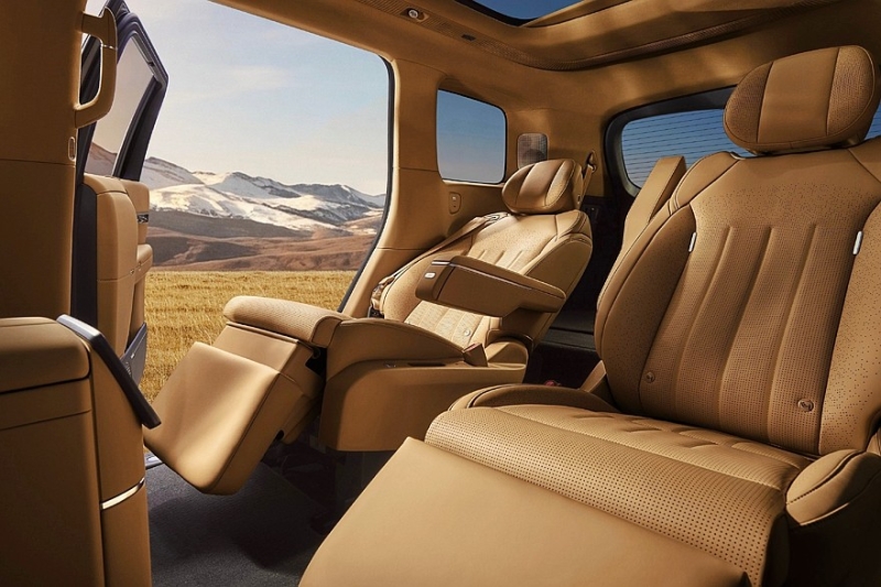 Рывок в премиум: флагманский кроссовер Xpeng GX выходит на рынок с «полным фаршем»