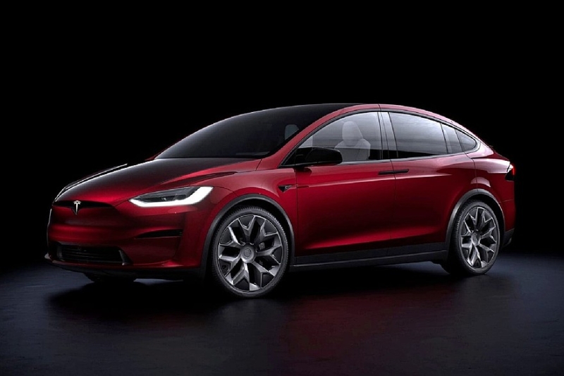 Tesla Model S и Model X обзавелись прощальными версиями Signature для VIP-клиентов